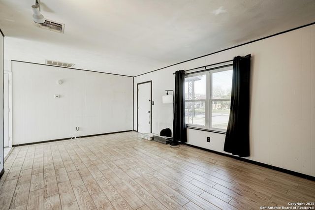 461 Rothe Loop, New Braunfels, TX 78130