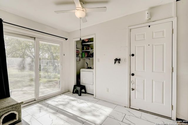 461 Rothe Loop, New Braunfels, TX 78130