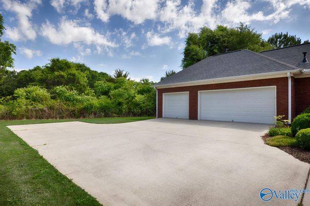 27010 Mill Creek Drive, Athens, AL 35613
