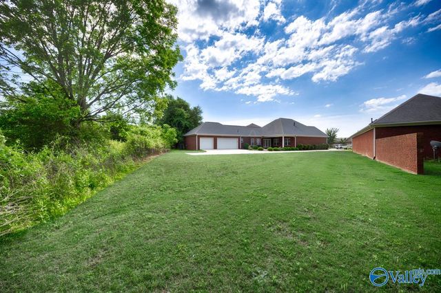 27010 Mill Creek Drive, Athens, AL 35613