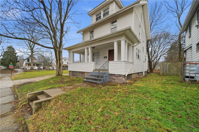 225 Cranz Place, Akron, OH 44310