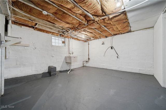 225 Cranz Place, Akron, OH 44310