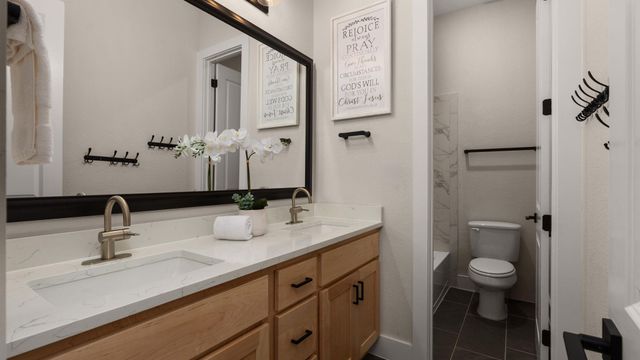 645 Two Creeks LN, Austin, TX 78737