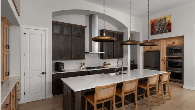 645 Two Creeks LN, Austin, TX 78737