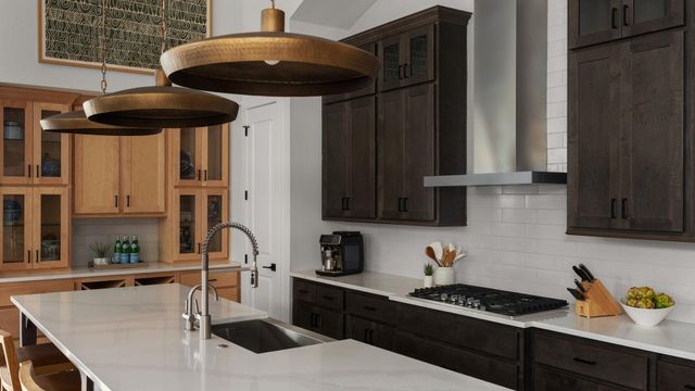 645 Two Creeks LN, Austin, TX 78737