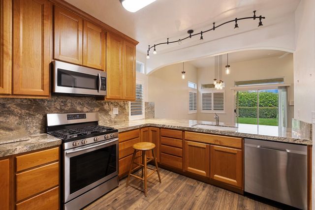 1959 Yorktown Dr, Lodi, CA 95242