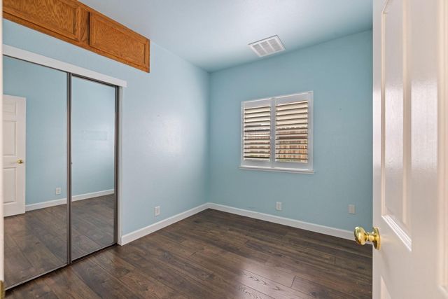 1959 Yorktown Dr, Lodi, CA 95242