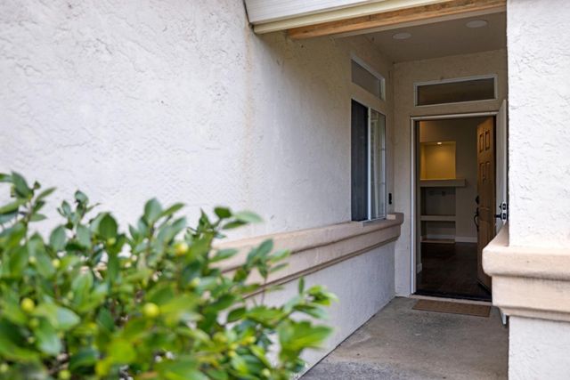 1959 Yorktown Dr, Lodi, CA 95242