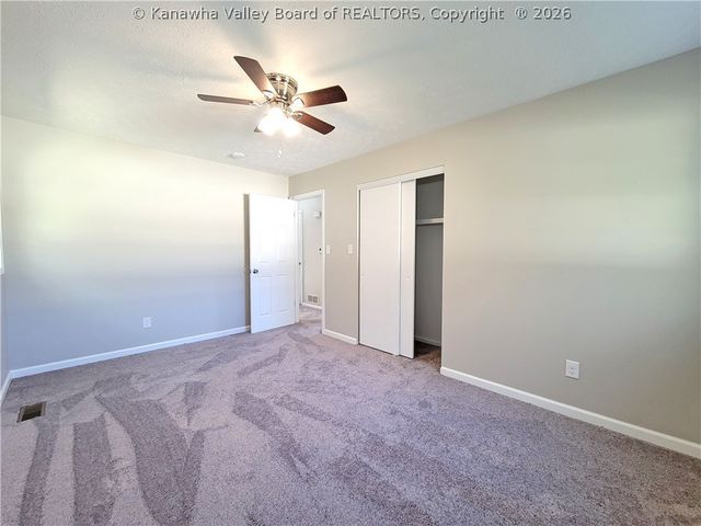 2524 Shadyside Road, St Albans, WV 25177