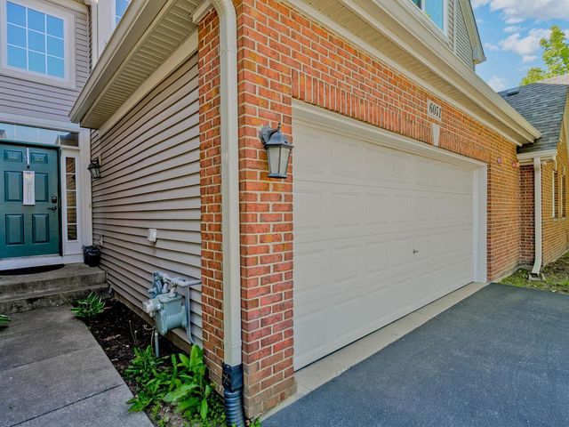 6051 Canterbury Lane, Hoffman Estates, IL 60192