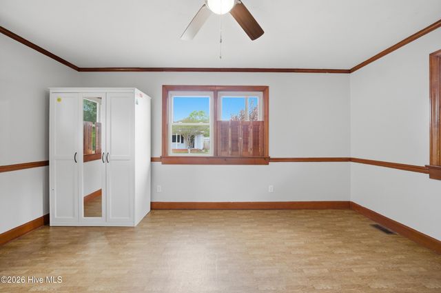 206 Hiland Park Avenue, Hertford, NC 27944