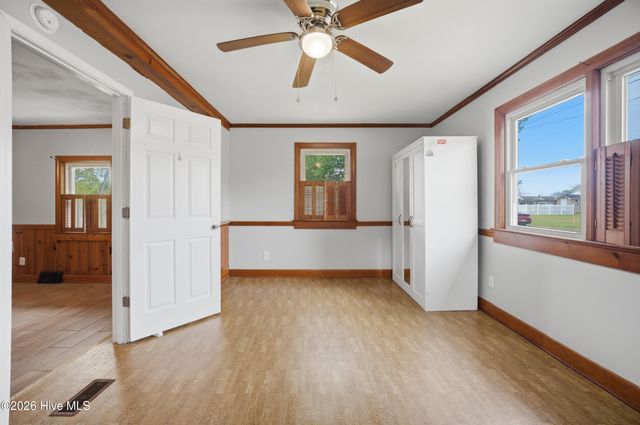 206 Hiland Park Avenue, Hertford, NC 27944