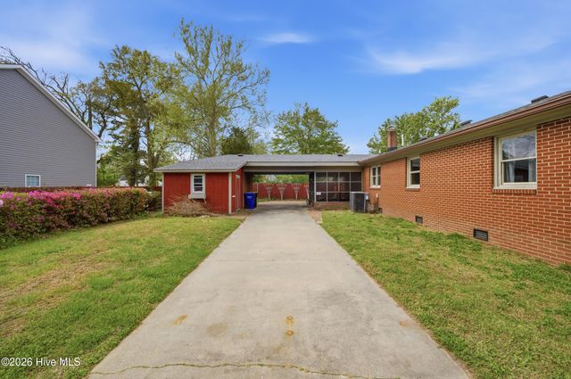 206 Hiland Park Avenue, Hertford, NC 27944