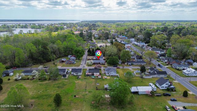 206 Hiland Park Avenue, Hertford, NC 27944