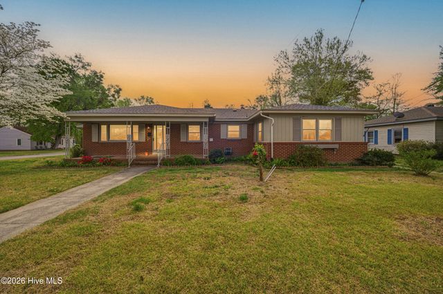 206 Hiland Park Avenue, Hertford, NC 27944