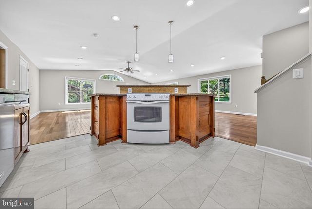 10037 COBBLER VIEW DR, Delaplane, VA 20144