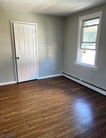 12 Birchwood Avenue, East Orange City, NJ 07018