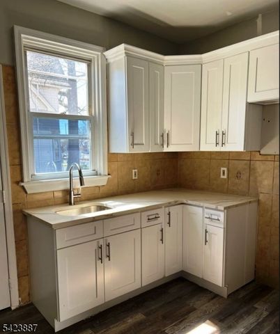 12 Birchwood Avenue, East Orange City, NJ 07018