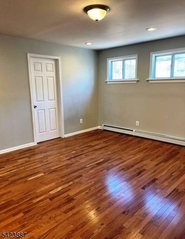 12 Birchwood Avenue, East Orange City, NJ 07018