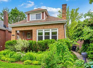 1806 Greenleaf Street, Evanston, IL 60202