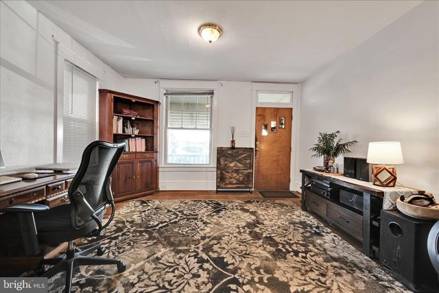 28 PLEASANT AVE, Red Lion, PA 17356