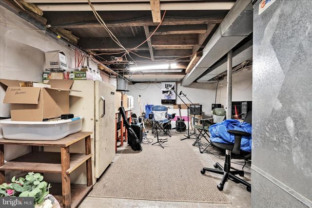 28 PLEASANT AVE, Red Lion, PA 17356