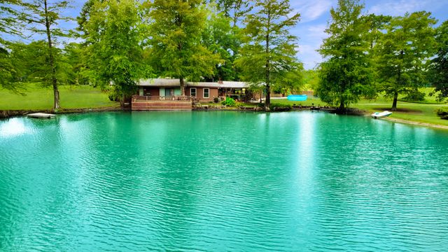 135 Durr Stables Lane, Saint George, SC 29477