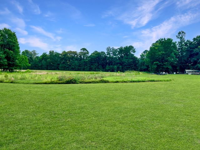135 Durr Stables Lane, Saint George, SC 29477