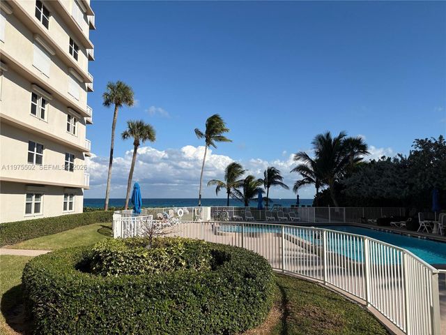 1069 Hillsboro Mile 603, Hillsboro Beach, FL 33062