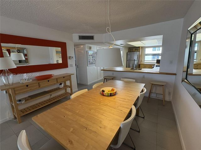 1069 Hillsboro Mile 603, Hillsboro Beach, FL 33062