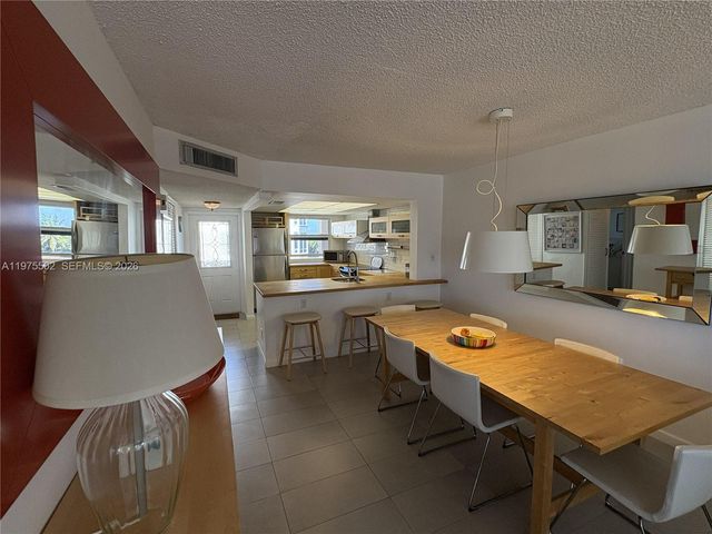 1069 Hillsboro Mile 603, Hillsboro Beach, FL 33062