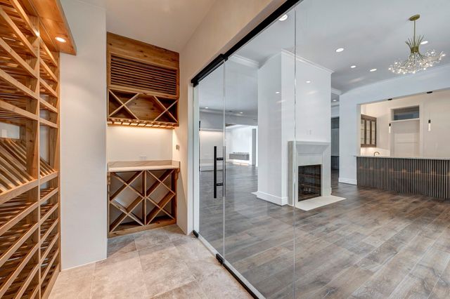 5517 Sturbridge Drive, Houston, TX 77056