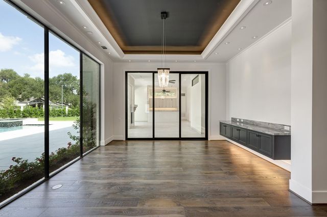 5517 Sturbridge Drive, Houston, TX 77056