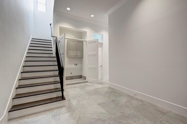 5517 Sturbridge Drive, Houston, TX 77056