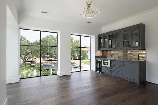 5517 Sturbridge Drive, Houston, TX 77056