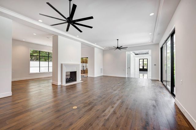 5517 Sturbridge Drive, Houston, TX 77056