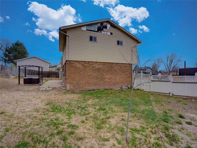 9464 Newton St, Westminster, CO 80031
