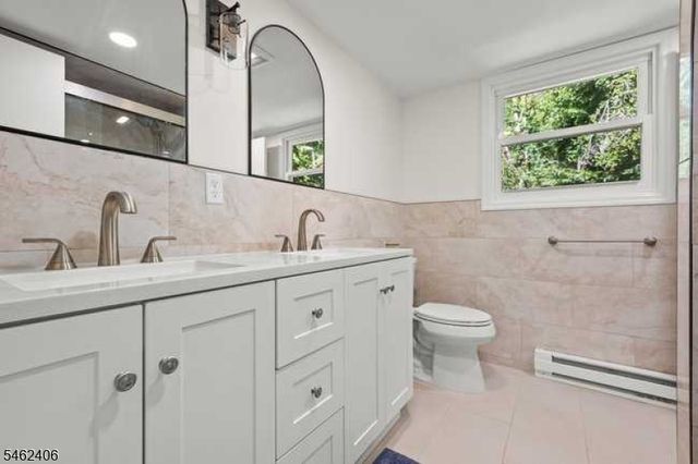 36 S Cherry Rd, Jefferson Twp., NJ 07849