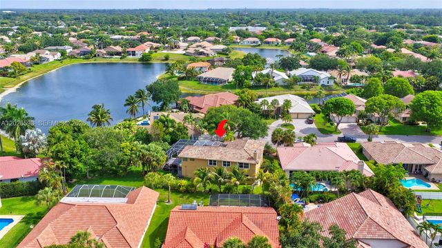 8226 NW 41st St, Coral Springs, FL 33065
