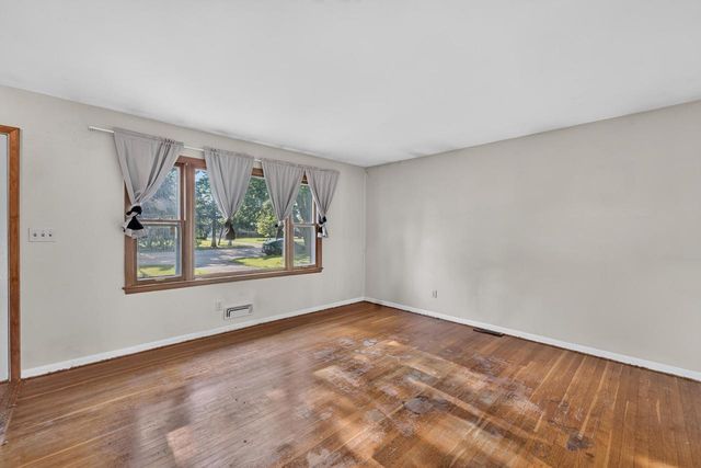 4906 Charles STREET, Racine, WI 53402