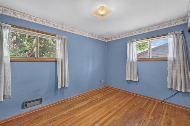 4906 Charles STREET, Racine, WI 53402