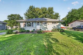 4906 Charles STREET, Racine, WI 53402