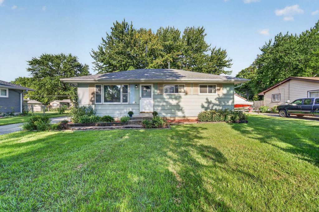 4906 Charles STREET, Racine, WI 53402