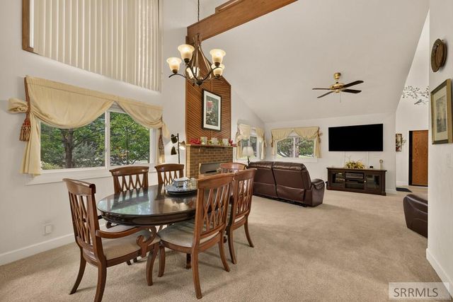 2195 S Midway Avenue, Ammon, ID 83406