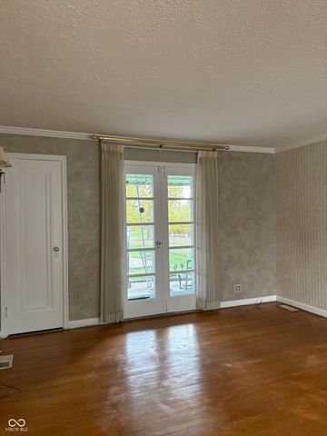 523 E Mills Avenue, Indianapolis, IN 46227