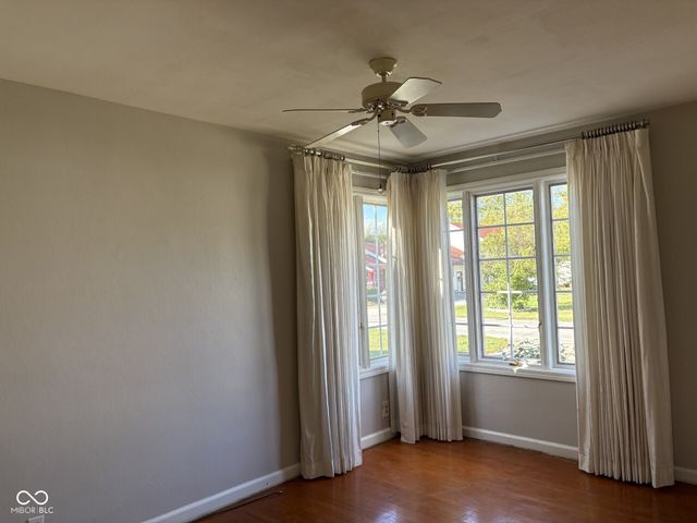 523 E Mills Avenue, Indianapolis, IN 46227