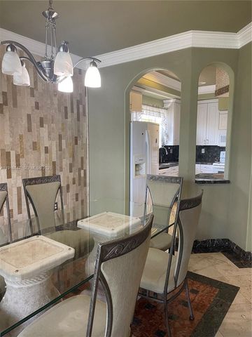 232 SW 7th Ave 0, Hallandale Beach, FL 33009