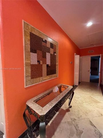 232 SW 7th Ave 0, Hallandale Beach, FL 33009