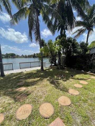 232 SW 7th Ave 0, Hallandale Beach, FL 33009
