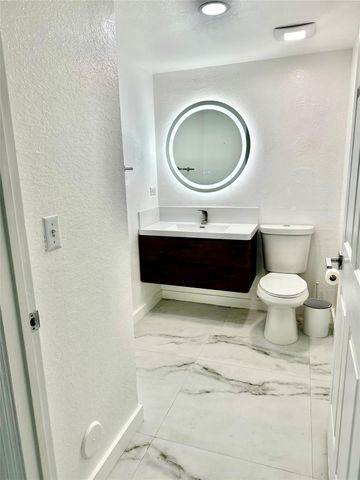 6500 W Sample Rd 6500, Coral Springs, FL 33067